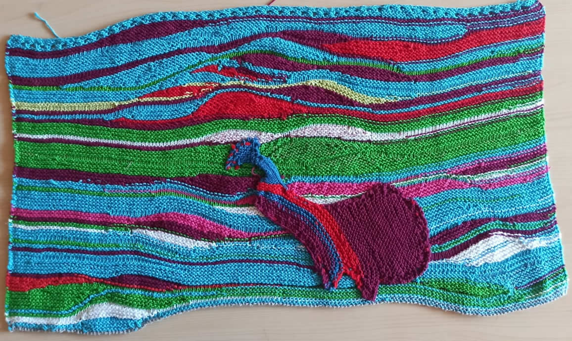 Gestricktes Sonnenuntergangs- und Meereswellenbild mit aufgenähtem Wasservogel